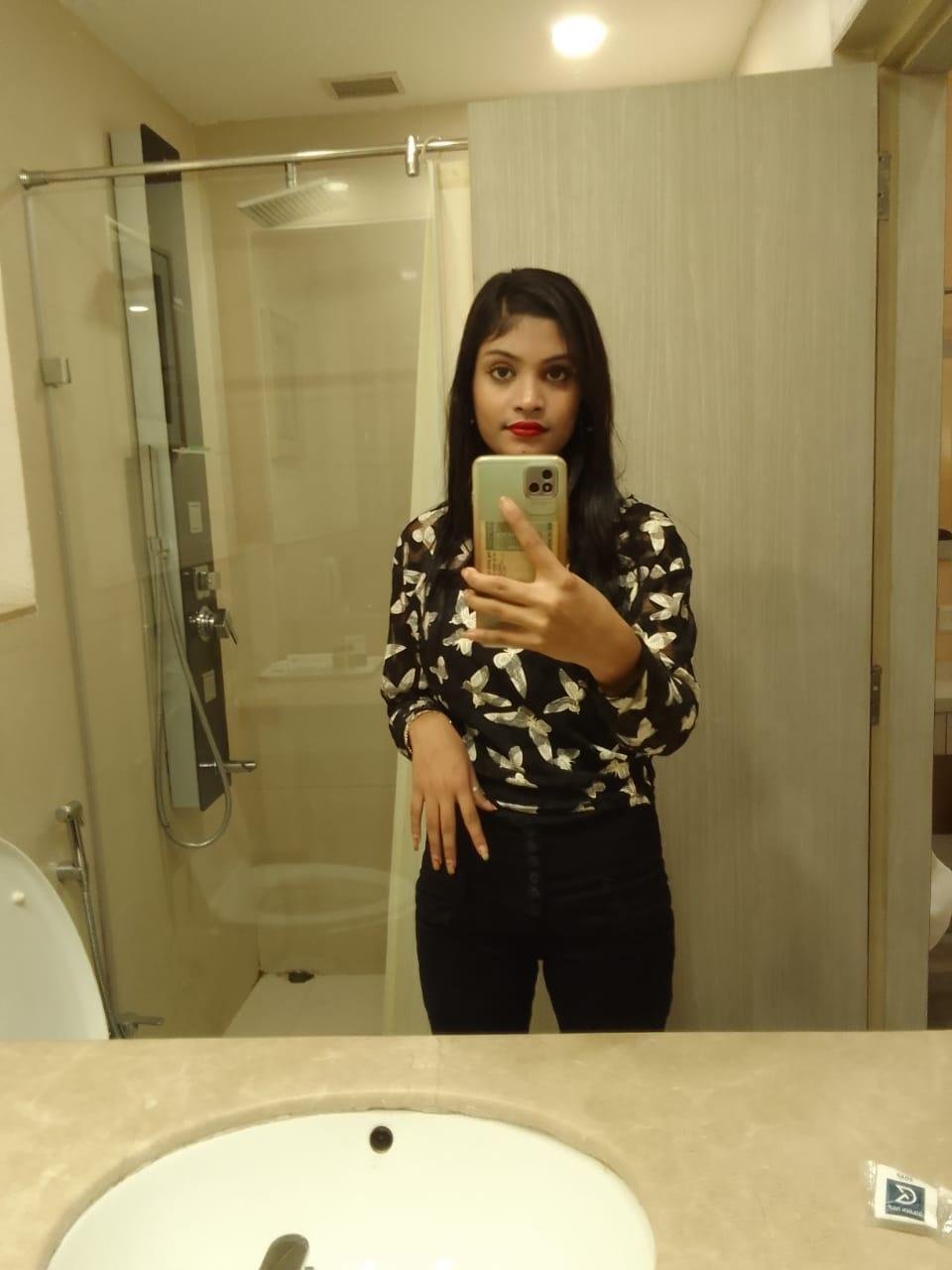  call girl in HSR Layout